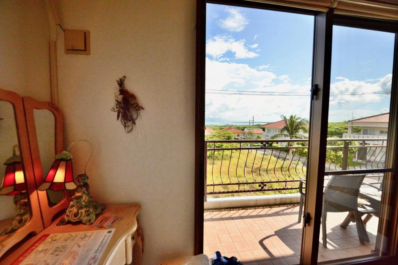 Отель Oceanview Yui Ishigaki  Экстерьер фото